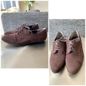 Forever 21 brown lace up Oxford Shoes pointed toe faux suede casual shoes 7